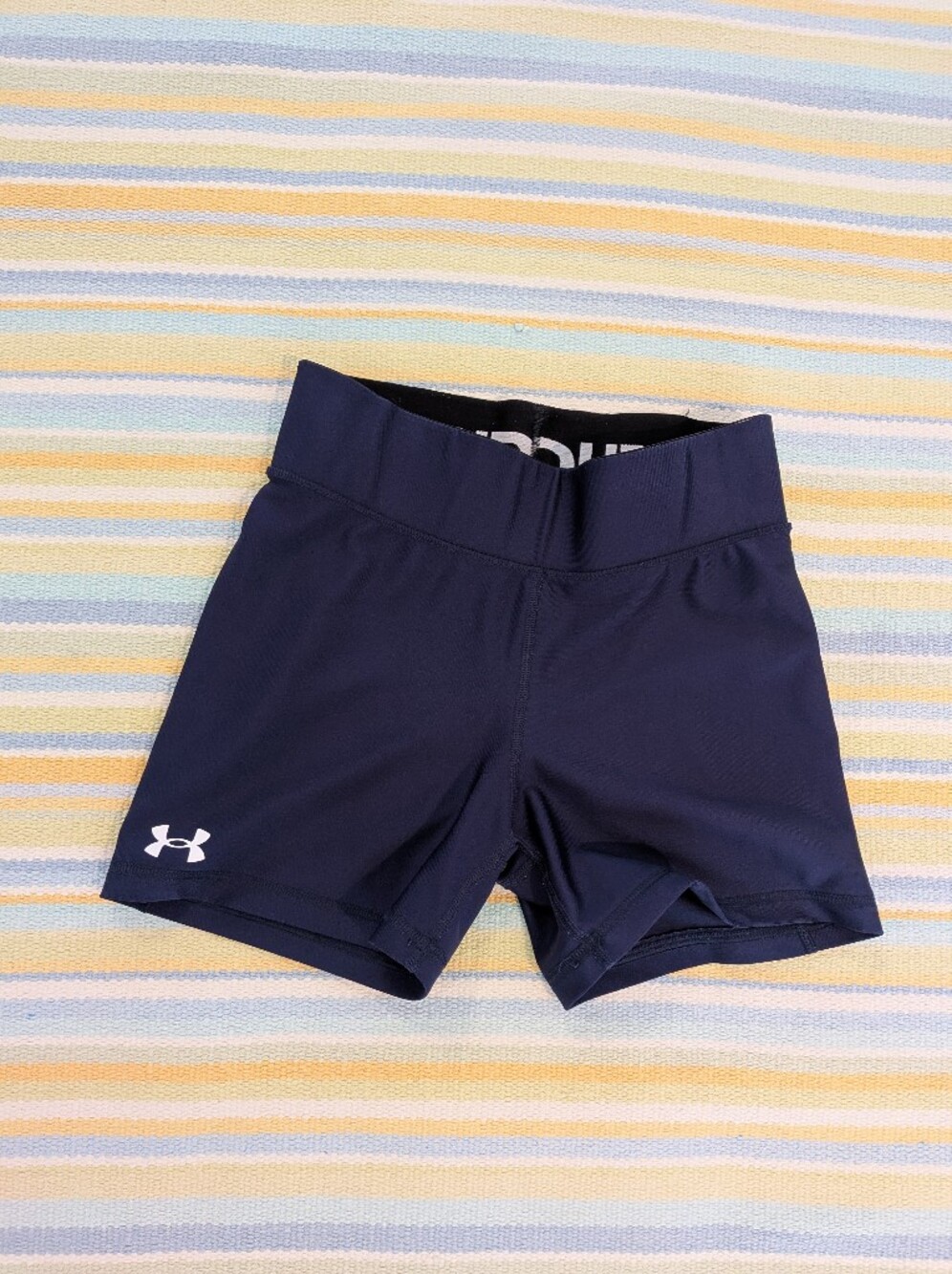 Under Armour Heat Gear Compression Shorts Size Small
